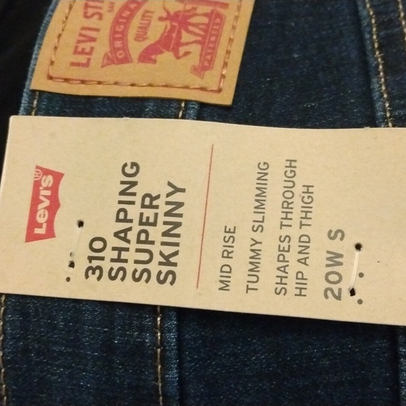 Levi plus size 310 shaping super skinny size 20 - Picture 5 of 5